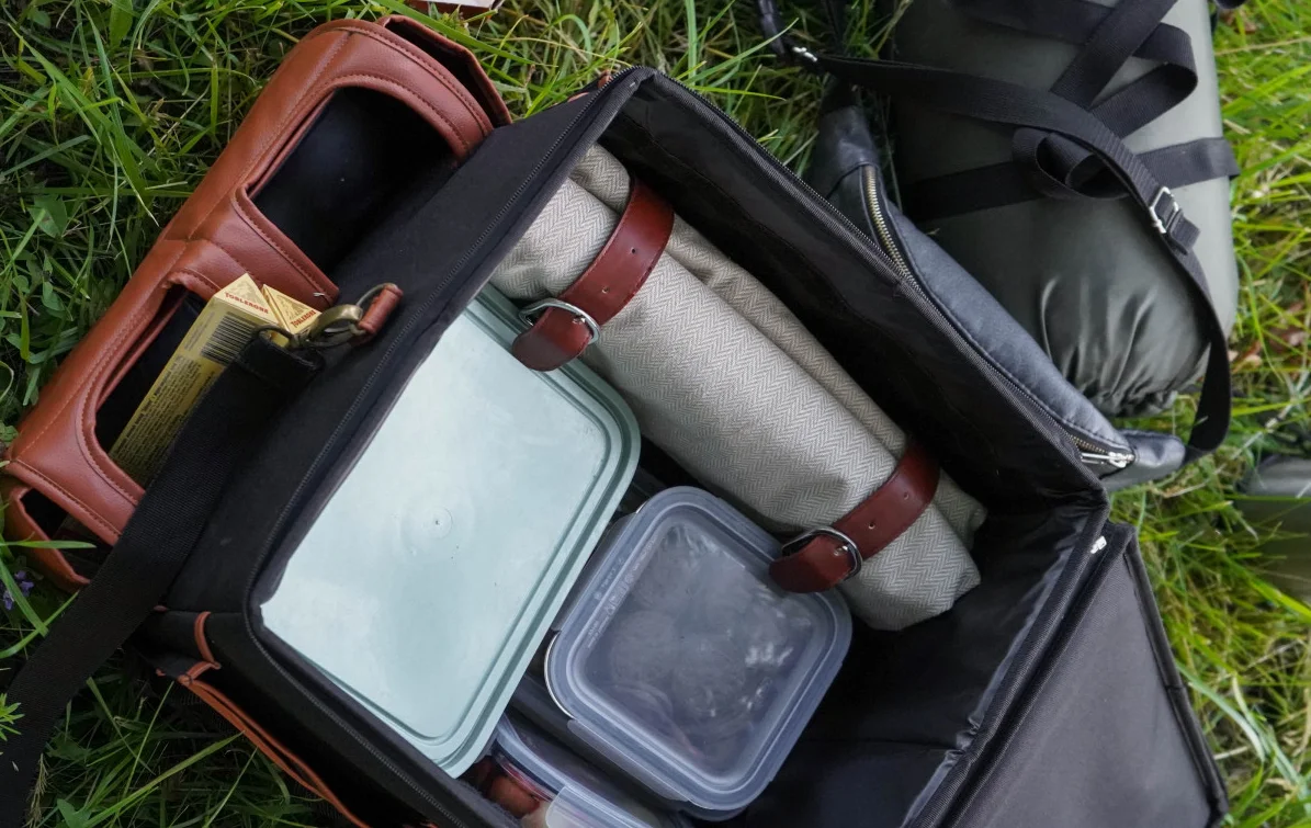 roll up picnic blankets